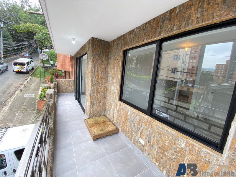 Apartamento en arriendo Antioquia Medellín Los Naranjos 77 m2 Habitaciones 2 Baños 2 Garajes 0 Precio $3000000