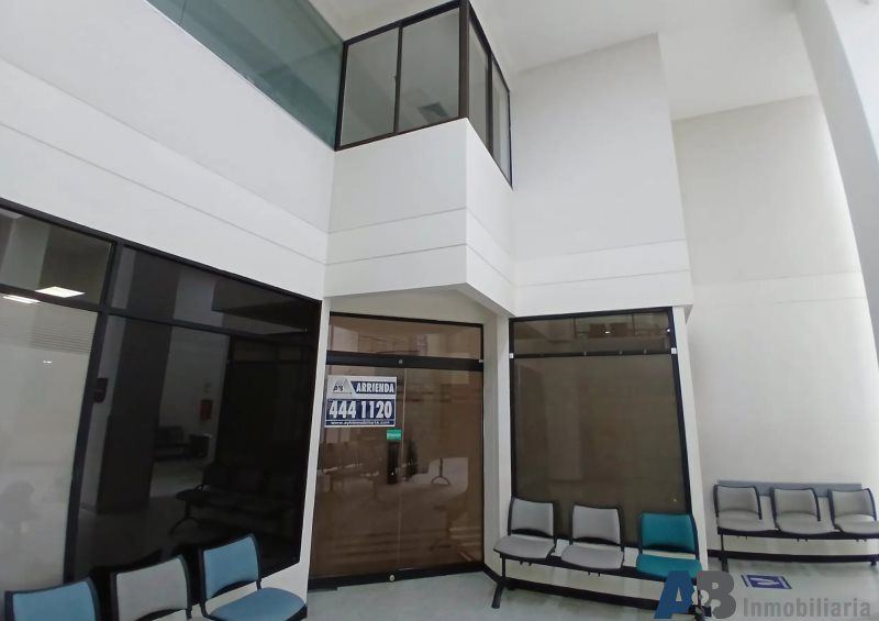 Local en arriendo Antioquia Medellín Los Naranjos 81 m2 Habitaciones 0 Baños 2 Garajes 0 Precio $7806000