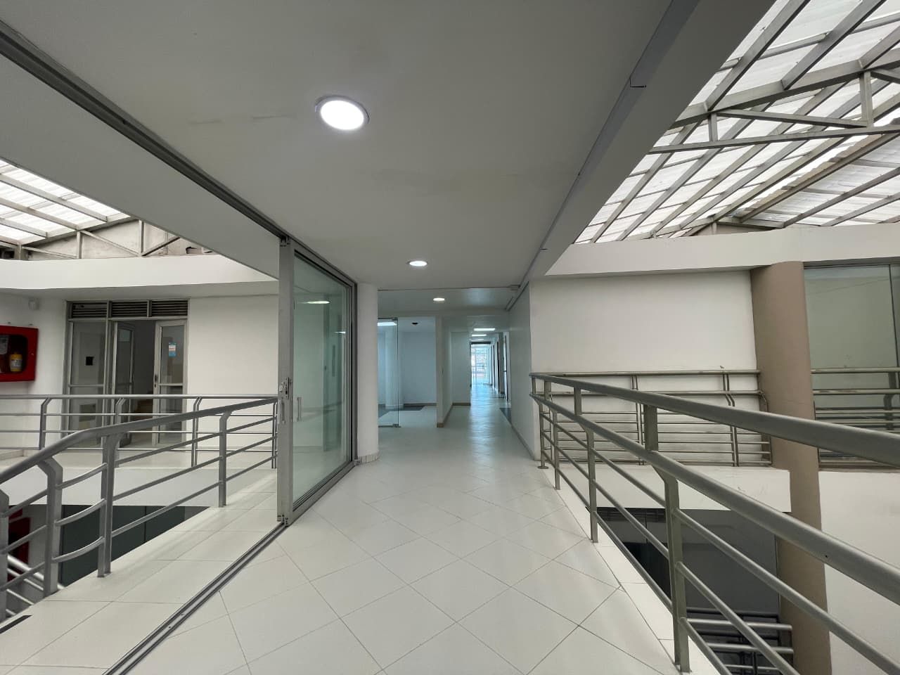 Local en arriendo Antioquia Rionegro El Porvenir 620 m2 Habitaciones 0 Baños 8 Garajes 1 Precio $27923000