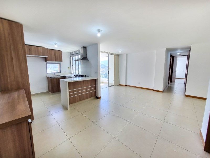 Apartamento en venta Antioquia Envigado El Chinguí 80 m2 Habitaciones 3 Baños 2 Garajes 2 Precio $730000000