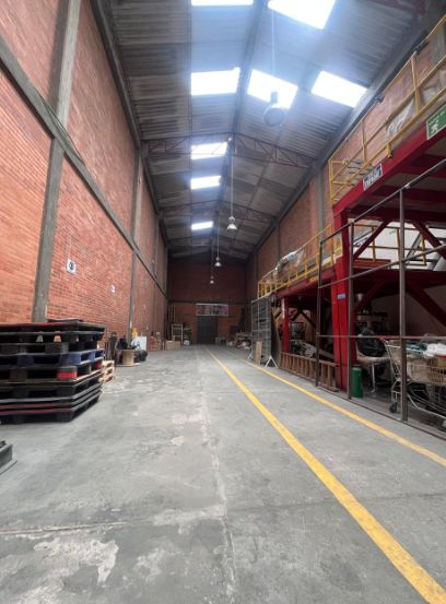 Bodega en venta Cundinamarca Bogotá Las Ferias 900 m2 Habitaciones 0 Baños 4 Garajes 0 Precio $4400000000