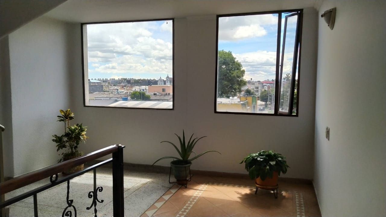 Apartamento en venta Cundinamarca Bogotá Alcazares 60 m2 Habitaciones 2 Baños 2 Garajes 0 Precio $350000000