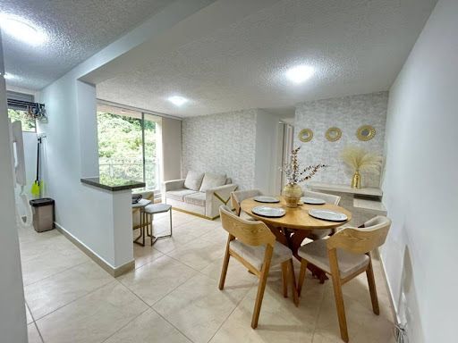 Apartamento en arriendo Risaralda Pereira El Poblado I Etapa 60 m2 Habitaciones 3 Baños 2 Garajes 1 Precio $2310000