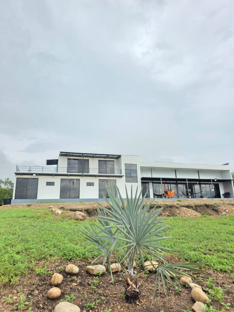 Finca en venta Cundinamarca Tocaima Tocaima 430 m2 Habitaciones 4 Baños 4 Garajes 6 Precio $1800000000