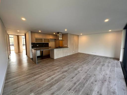 Apartamento en venta Antioquia Medellín Altos Del Poblado 121 m2 Habitaciones 3 Baños 3 Garajes 2 Precio $1470000000