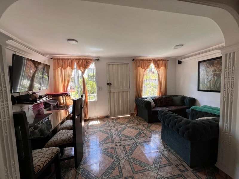 Casa en venta Antioquia Medellín Aures No2 111 m2 Habitaciones 5 Baños 3 Garajes 1 Precio $450000000