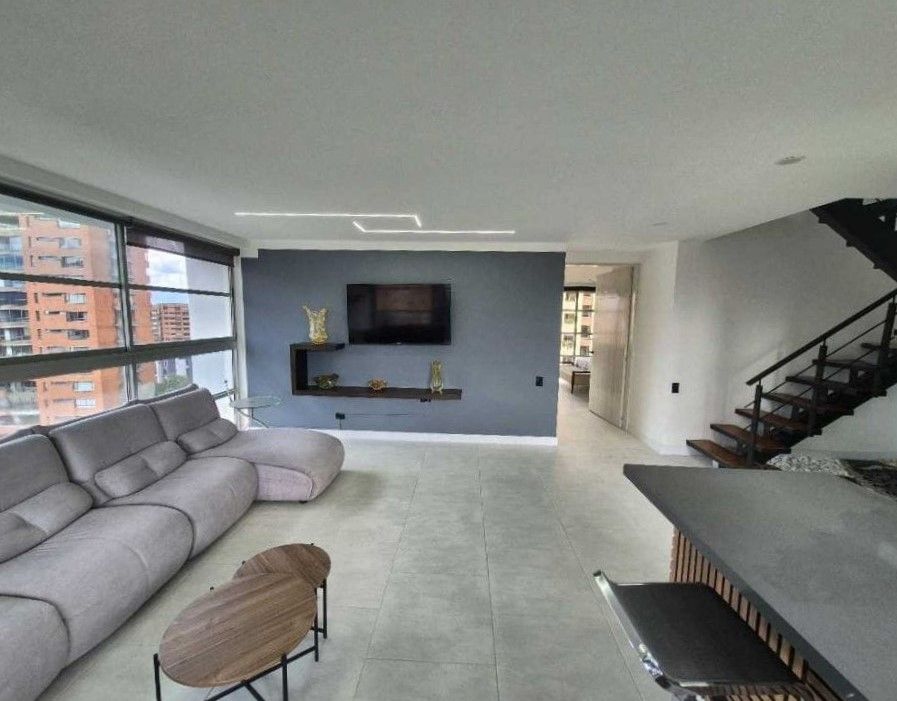 Apartamento en venta Antioquia Medellín Villanueva 184 m2 Habitaciones 3 Baños 2 Garajes 2 Precio $1760000000