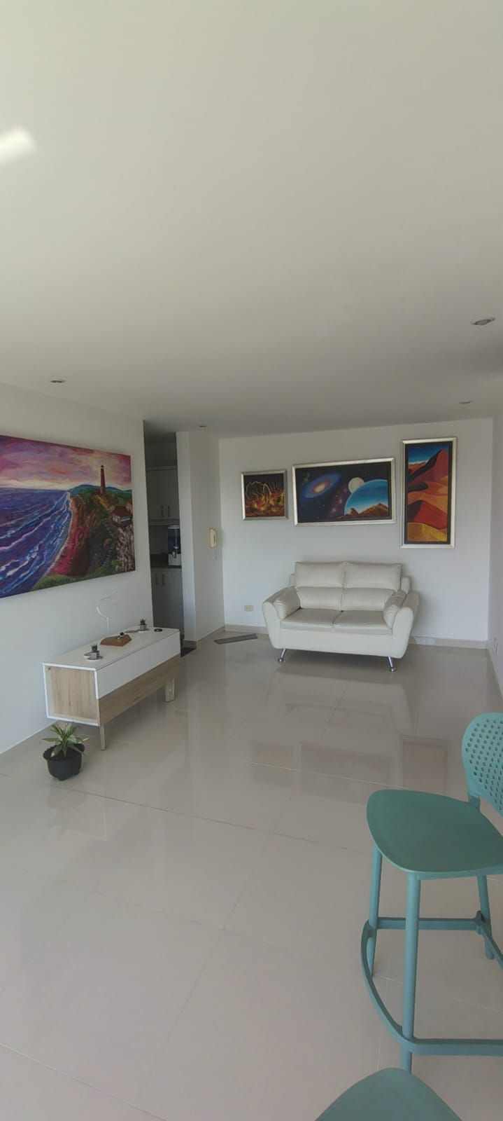 Apartamento en arriendo o venta Antioquia Rionegro El Porvenir 85 m2 Habitaciones 3 Baños 2 Garajes 1 Precio venta $590000000 Precio arriendo $2700000