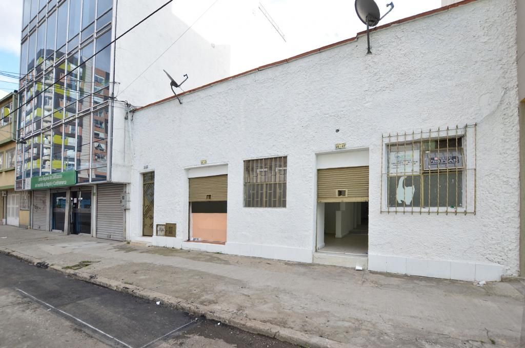 Local en arriendo Cundinamarca Bogotá Alfonso López 65 m2 Habitaciones 0 Baños 2 Garajes 0 Precio $2300000