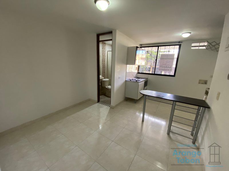 Apartaestudio en arriendo Antioquia Medellín San Joaquin 45 m2 Habitaciones 1 Baños 1 Garajes 0 Precio $1900000