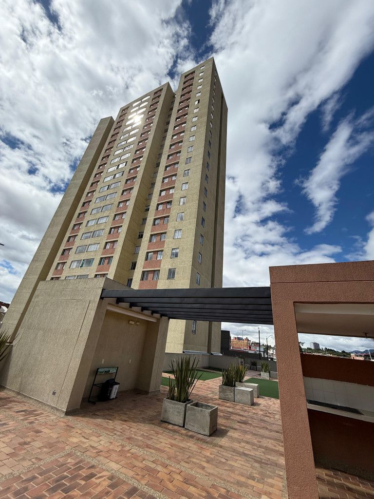 Apartamento en venta Cundinamarca Bogotá Tunalito 45 m2 Habitaciones 2 Baños 1 Garajes 0 Precio $258000000