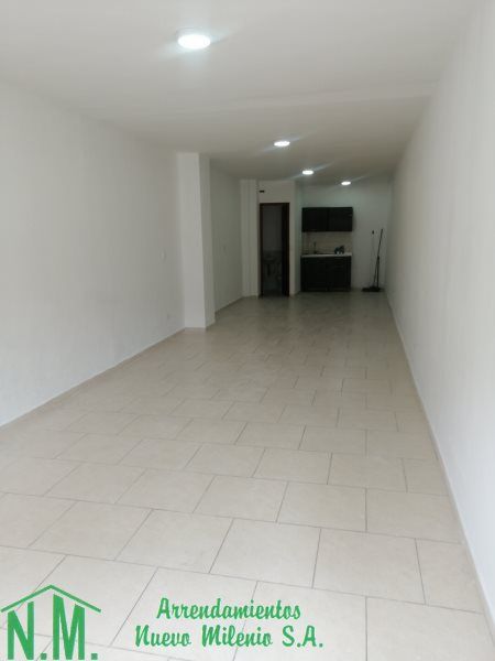 Local en arriendo Antioquia Itagüí Playa Rica 2018 m2 Habitaciones 0 Baños 1 Garajes 0 Precio $4000000