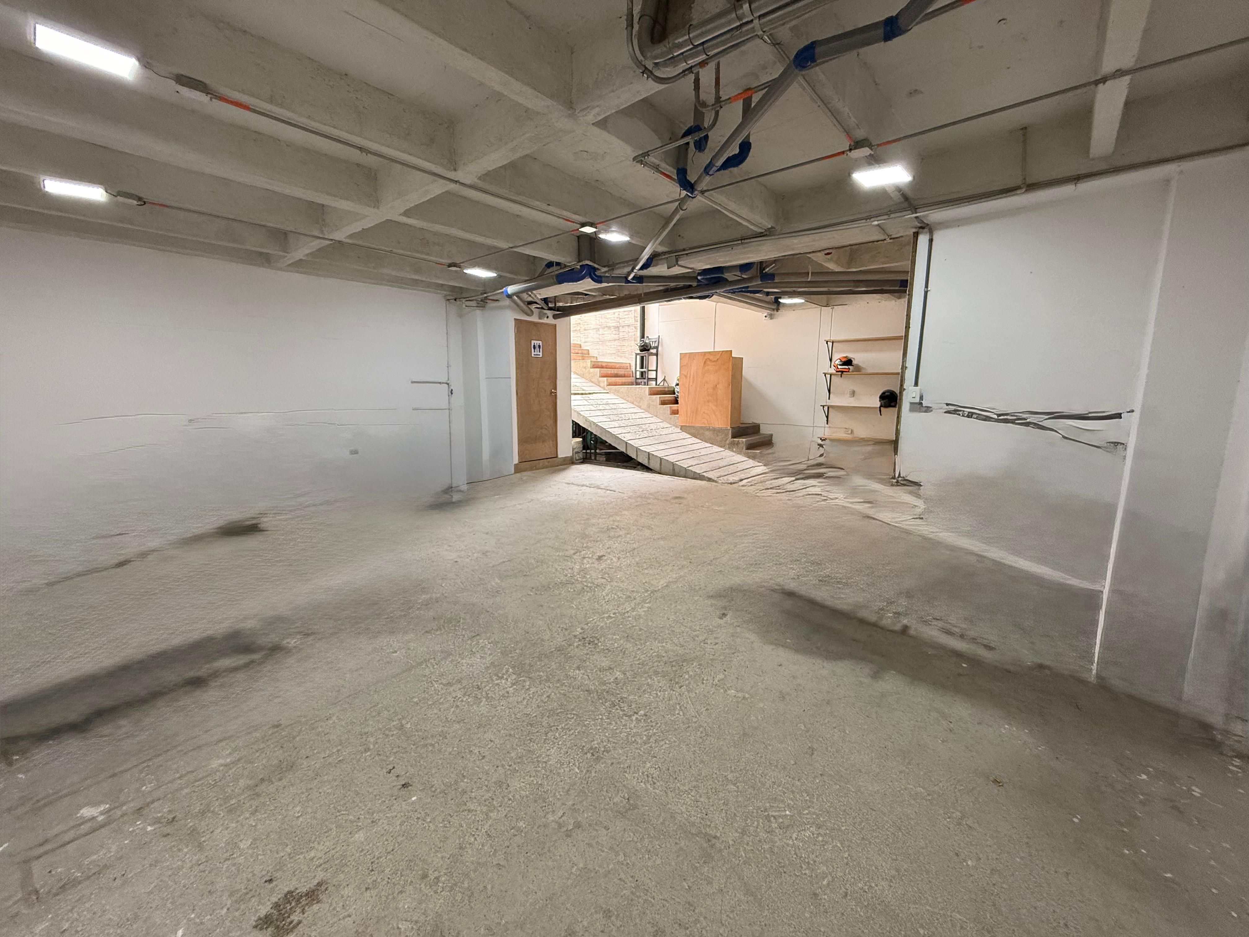 Local en arriendo Antioquia Caldas Caldas 94 m2 Habitaciones 0 Baños 1 Garajes 0 Precio $2450000