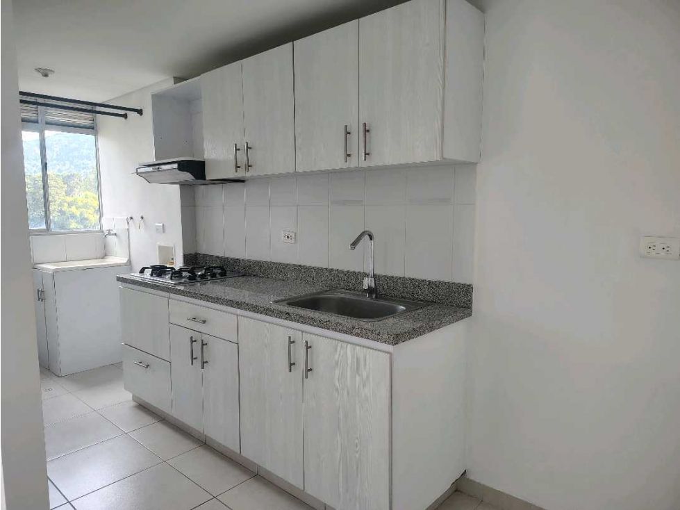 Apartamento en arriendo Antioquia La Estrella La Ferreria 68 m2 Habitaciones 3 Baños 2 Garajes 1 Precio $2200000