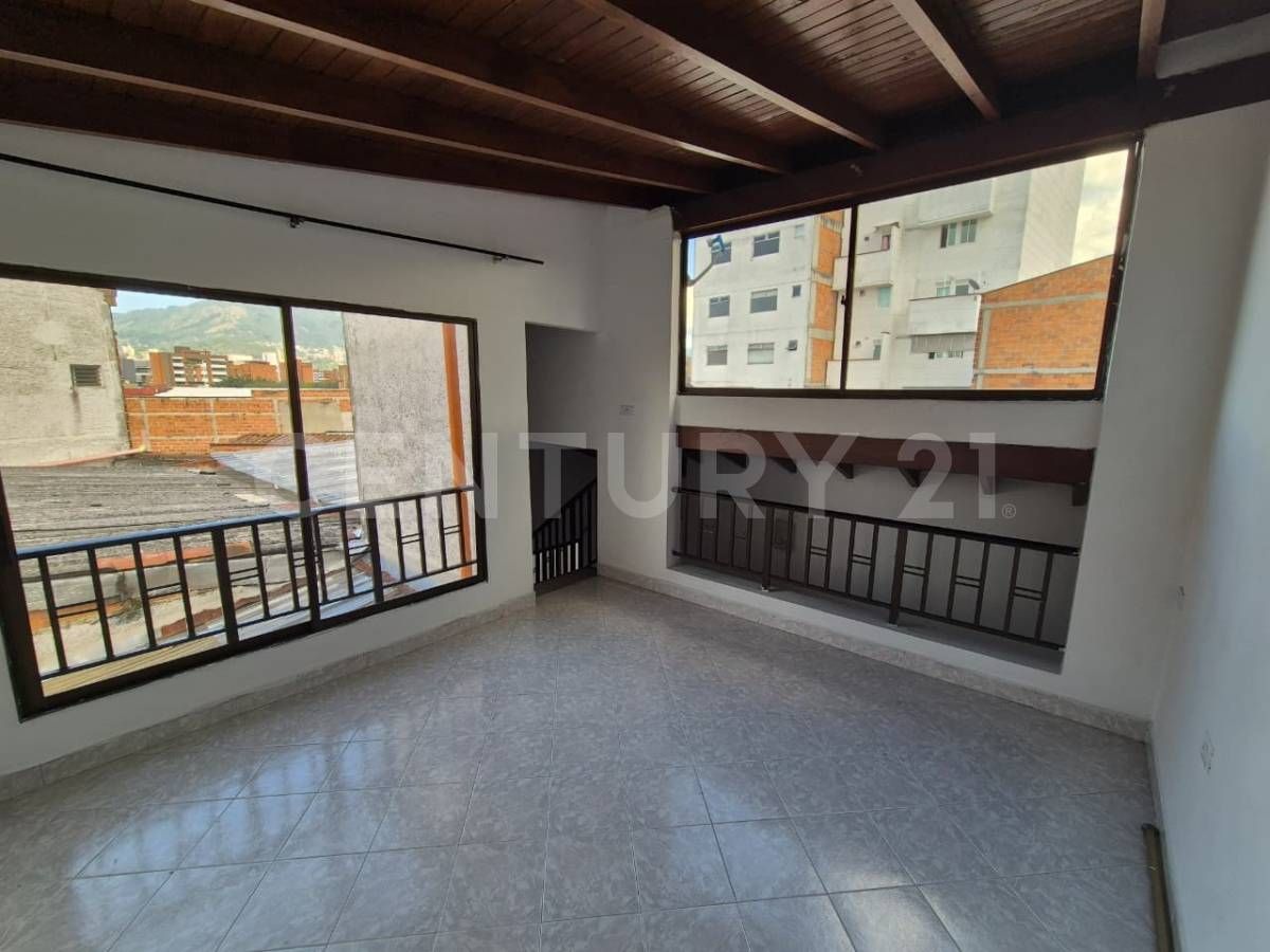 Apartamento en arriendo Antioquia Medellín Florida Nueva 180 m2 Habitaciones 4 Baños 3 Garajes 1 Precio $3200000