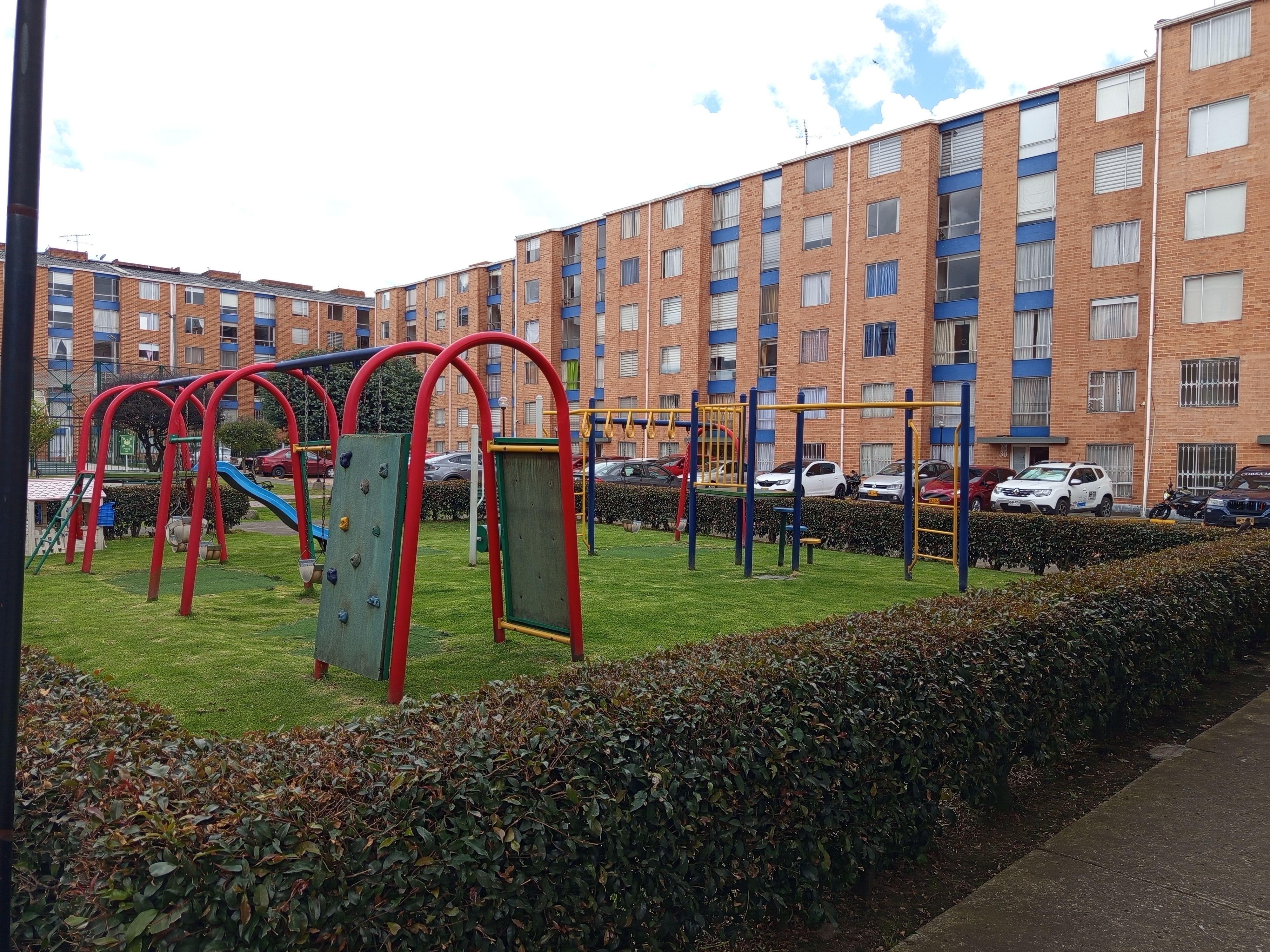 Apartamento en venta Cundinamarca Bogotá Cjr Parques De La Ciudadela 65 m2 Habitaciones 3 Baños 2 Garajes 1 Precio $350000000