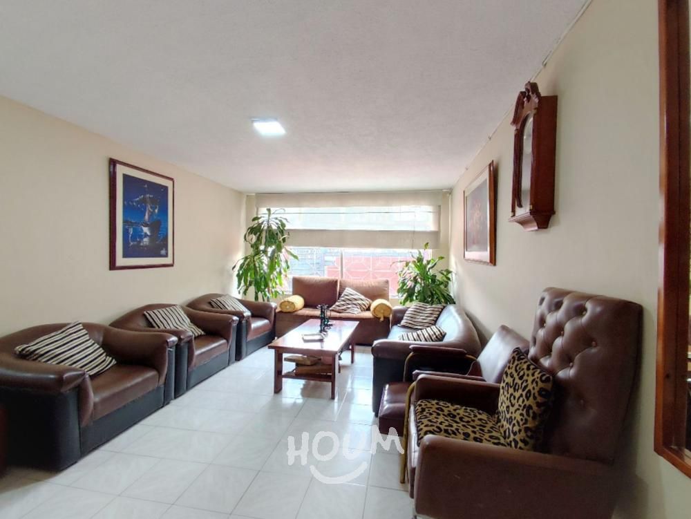 Casa en venta Cundinamarca Bogotá El Laurel 120 m2 Habitaciones 5 Baños 3 Garajes 1 Precio $685000000