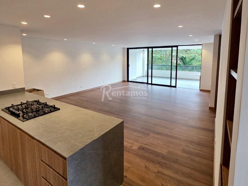 Apartamento en venta Antioquia Envigado La Inmaculada 189 m2 Habitaciones 3 Baños 5 Garajes 2 Precio $1590000000