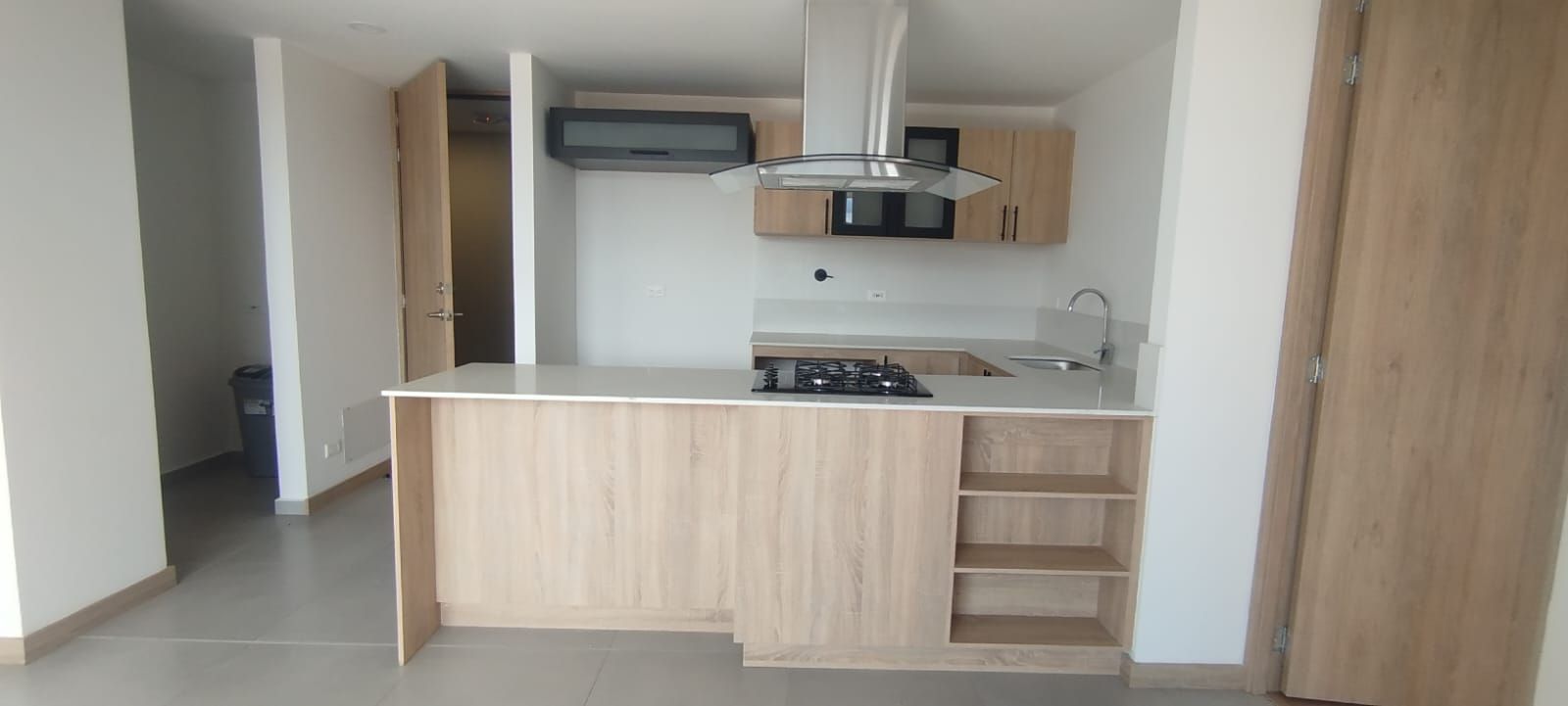 Apartamento en arriendo Antioquia Rionegro El Porvenir 71 m2 Habitaciones 2 Baños 3 Garajes 1 Precio $2500000