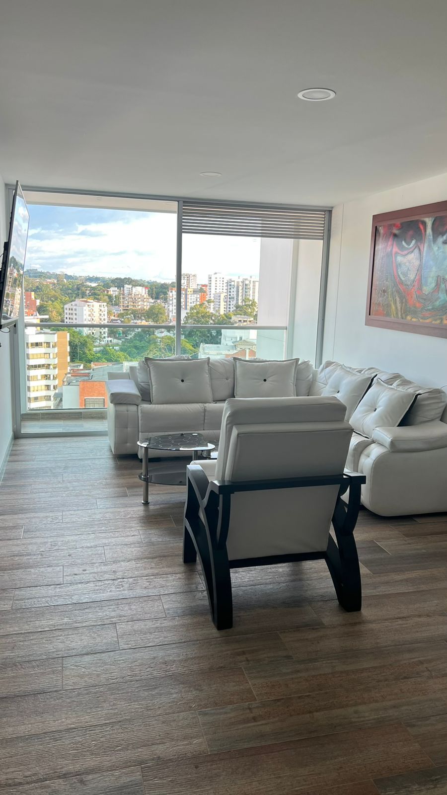 Apartaestudio en arriendo Risaralda Pereira Pinares Alto 60 m2 Habitaciones 1 Baños 2 Garajes 1 Precio $3350000