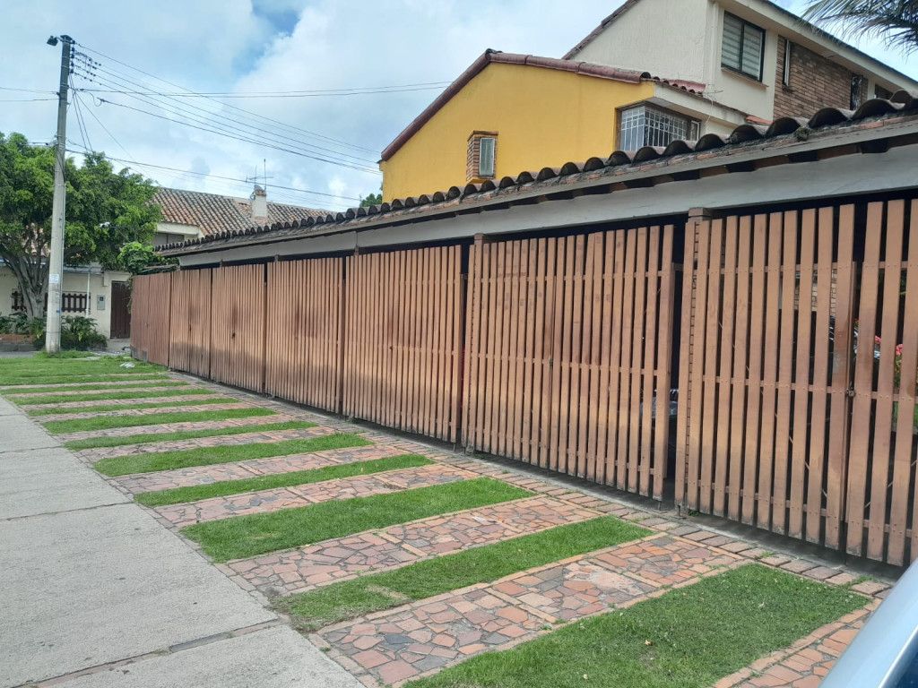 Casa en venta Cundinamarca Bogotá Las Margaritas 123 m2 Habitaciones 3 Baños 3 Garajes 1 Precio $610000000