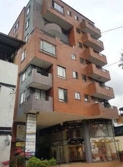 Inmuebles en Remate Local en venta Tolima Ibagué Centro 40 m2 Habitaciones 0 Baños 1 Garajes 1 Precio $179000000