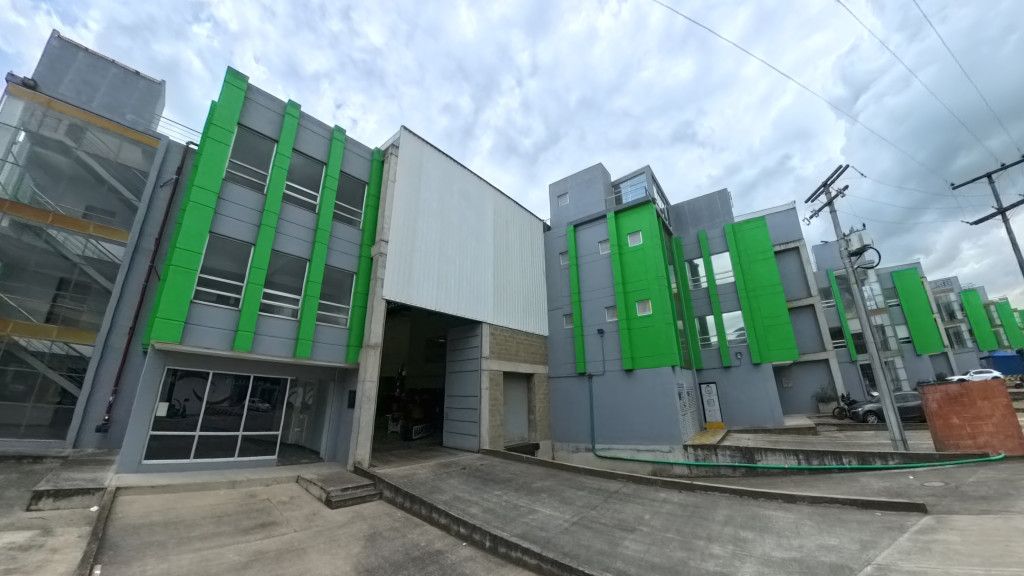 Bodega en venta Cundinamarca Funza Centro 1735 m2 Habitaciones 0 Baños 11 Garajes 4 Precio $6080000000