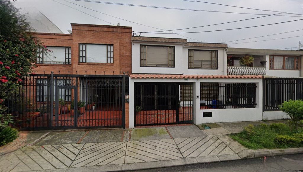 Casa en arriendo Cundinamarca Bogotá Paulo Vi Norte 360 m2 Habitaciones 5 Baños 6 Garajes 1 Precio $9230000