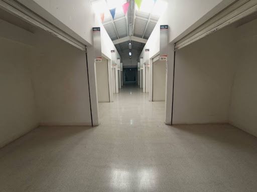 Local en arriendo Antioquia Envigado Zona Centro 250 m2 Habitaciones 0 Baños 3 Garajes 0 Precio $18000000