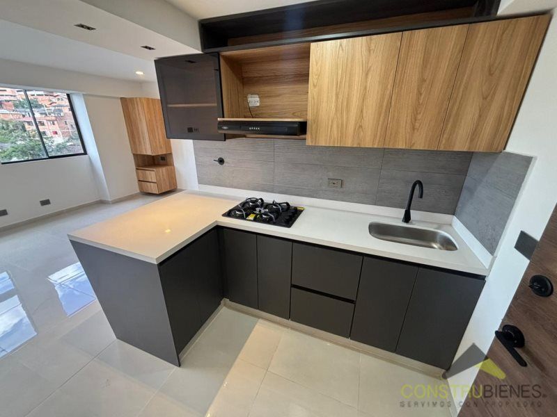 Apartaestudio en arriendo Antioquia Sabaneta Sabaneta 40 m2 Habitaciones 1 Baños 1 Garajes 0 Precio $1900000