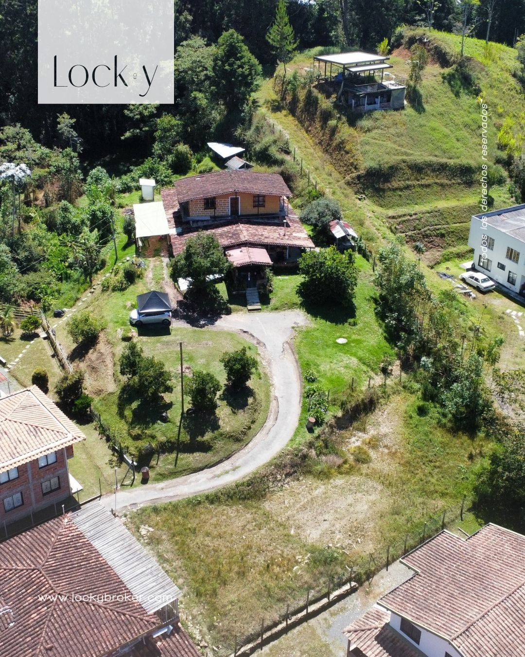 Finca en venta Antioquia Guarne Guarne 260 m2 Habitaciones 4 Baños 3 Garajes 4 Precio $790000000