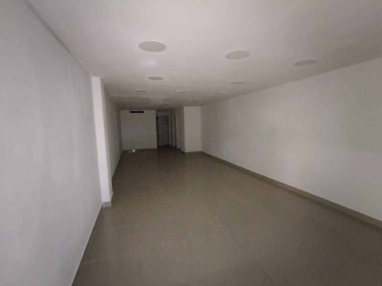 Local en arriendo Antioquia Medellín San Benito 55 m2 Habitaciones 0 Baños 1 Garajes 0 Precio $8900000