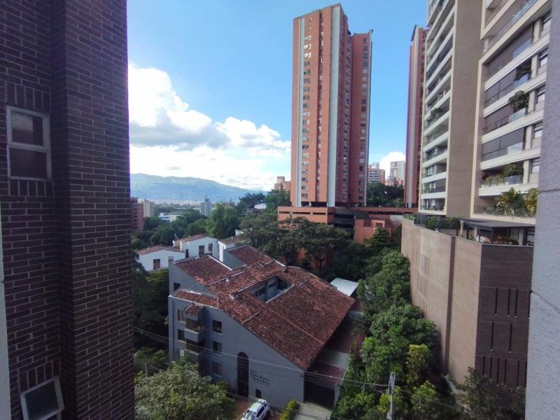 Apartamento en arriendo Antioquia Medellín Santa Maria De Los Angeles 120 m2 Habitaciones 3 Baños 3 Garajes 2 Precio $6500000