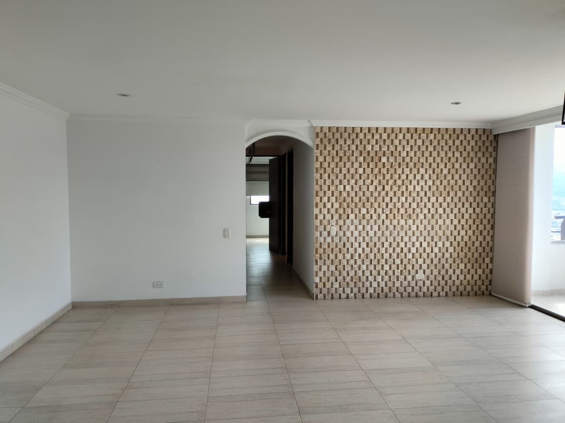 Apartamento en arriendo Antioquia Medellín Asomadera No1 90 m2 Habitaciones 3 Baños 3 Garajes 1 Precio $3700000