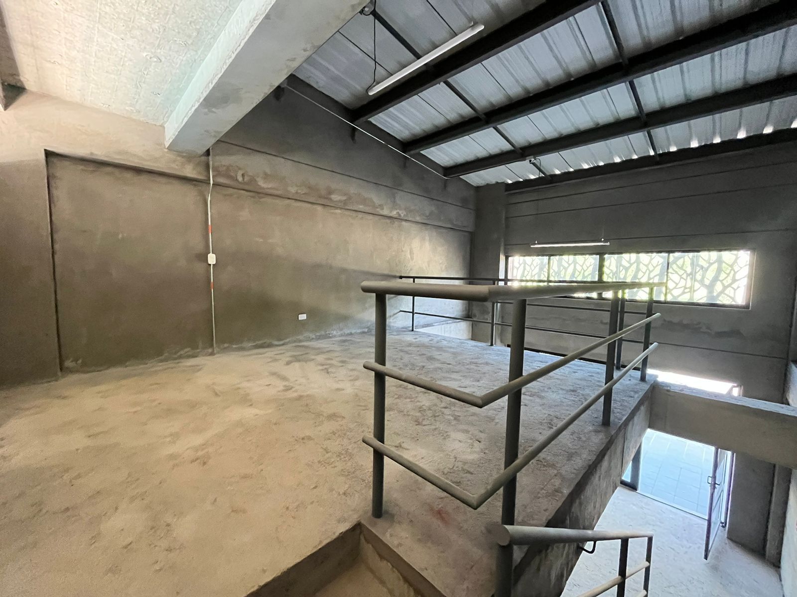 Local en venta Risaralda Pereira Jardin De Velez Y Velez 63 m2 Habitaciones 0 Baños 0 Garajes 0 Precio $500000000