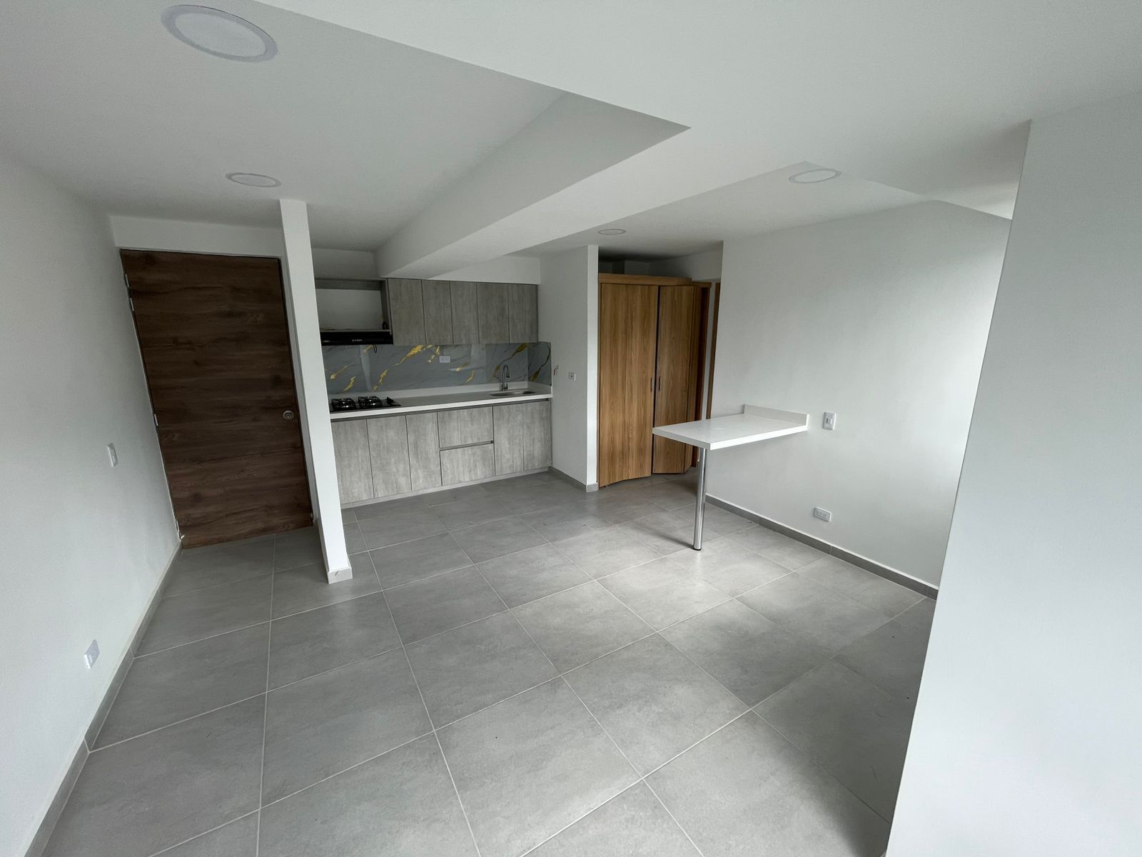 Apartamento en arriendo Antioquia Sabaneta Sabaneta 52 m2 Habitaciones 2 Baños 2 Garajes 1 Precio $2000000