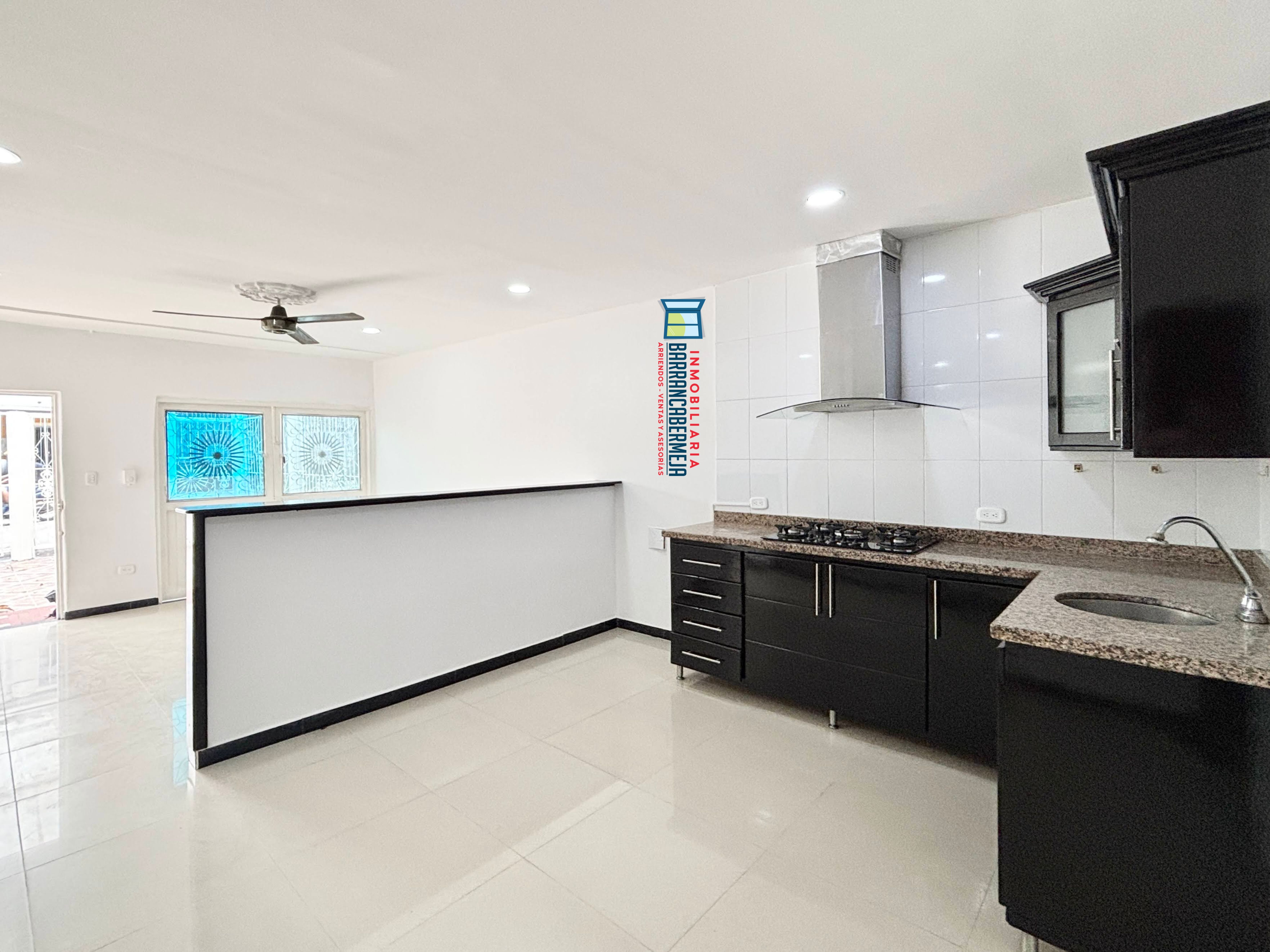 Casa en venta Santander Barrancabermeja 1 De Mayo 103 m2 Habitaciones 4 Baños 2 Garajes 1 Precio $230000000