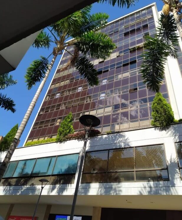 Local Comercial en arriendo Antioquia Medellín La Candelaria 20 m2 Habitaciones 0 Baños 1 Garajes 0 Precio $1500000