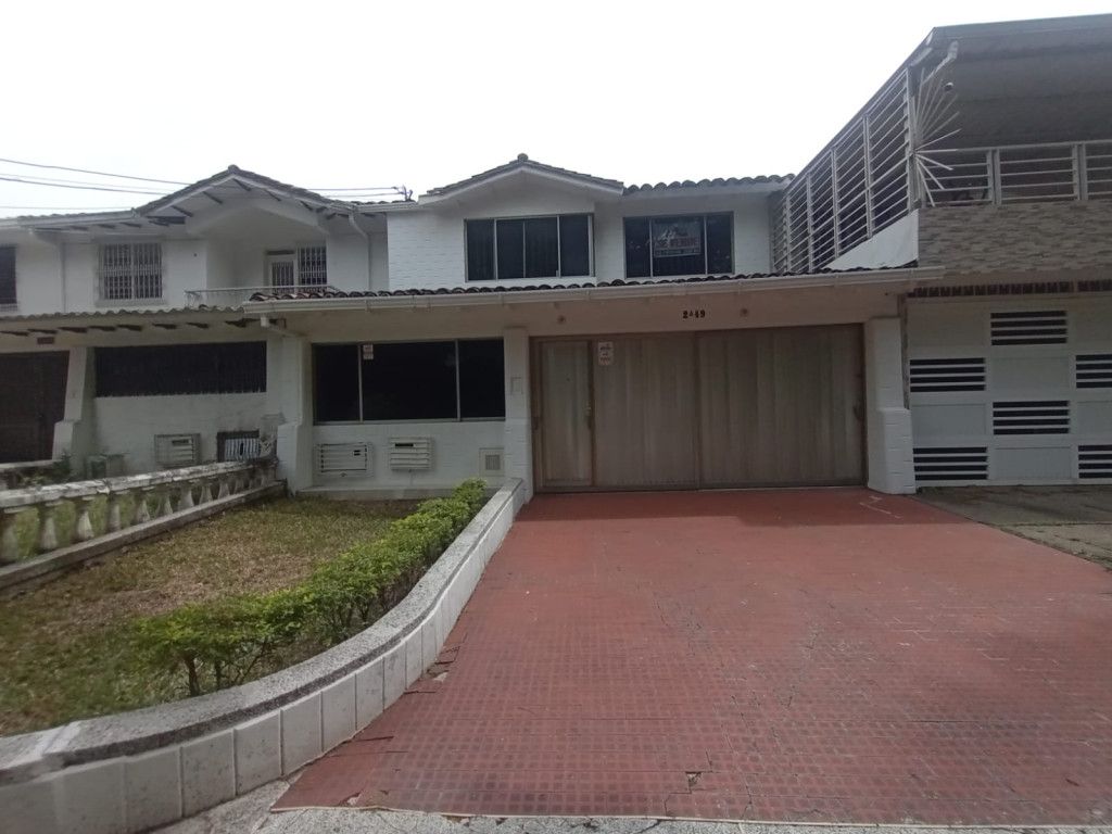 Casa en venta Valle Del Cauca Cali Pampa Linda 312 m2 Habitaciones 3 Baños 4 Garajes 1 Precio $790000000