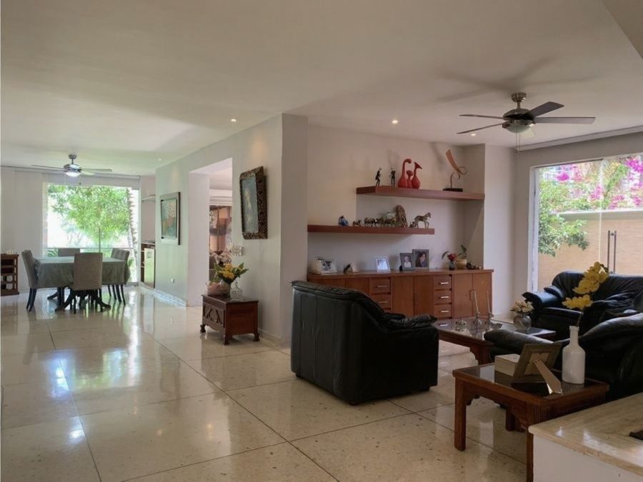 Casa en arriendo Atlántico Puerto Colombia Cr Villa Campestre 504 m2 Habitaciones 4 Baños 5 Garajes 2 Precio $14000000