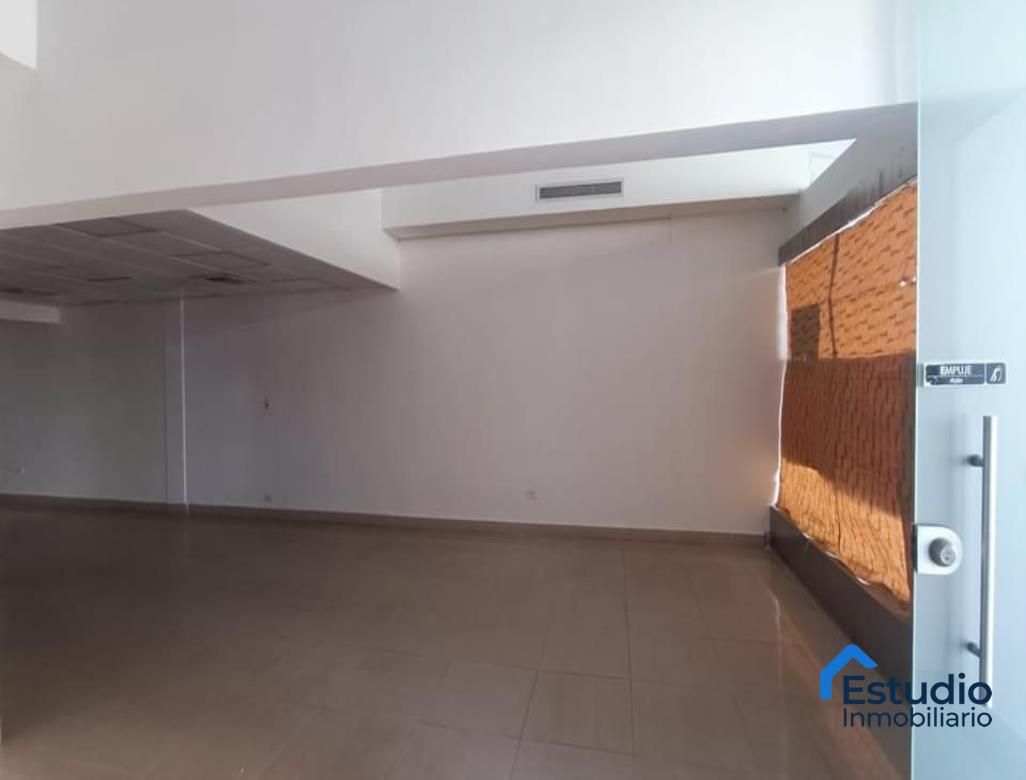 Local Comercial en arriendo Antioquia Medellín San Diego 112 m2 Habitaciones 0 Baños 1 Garajes 0 Precio $14400000