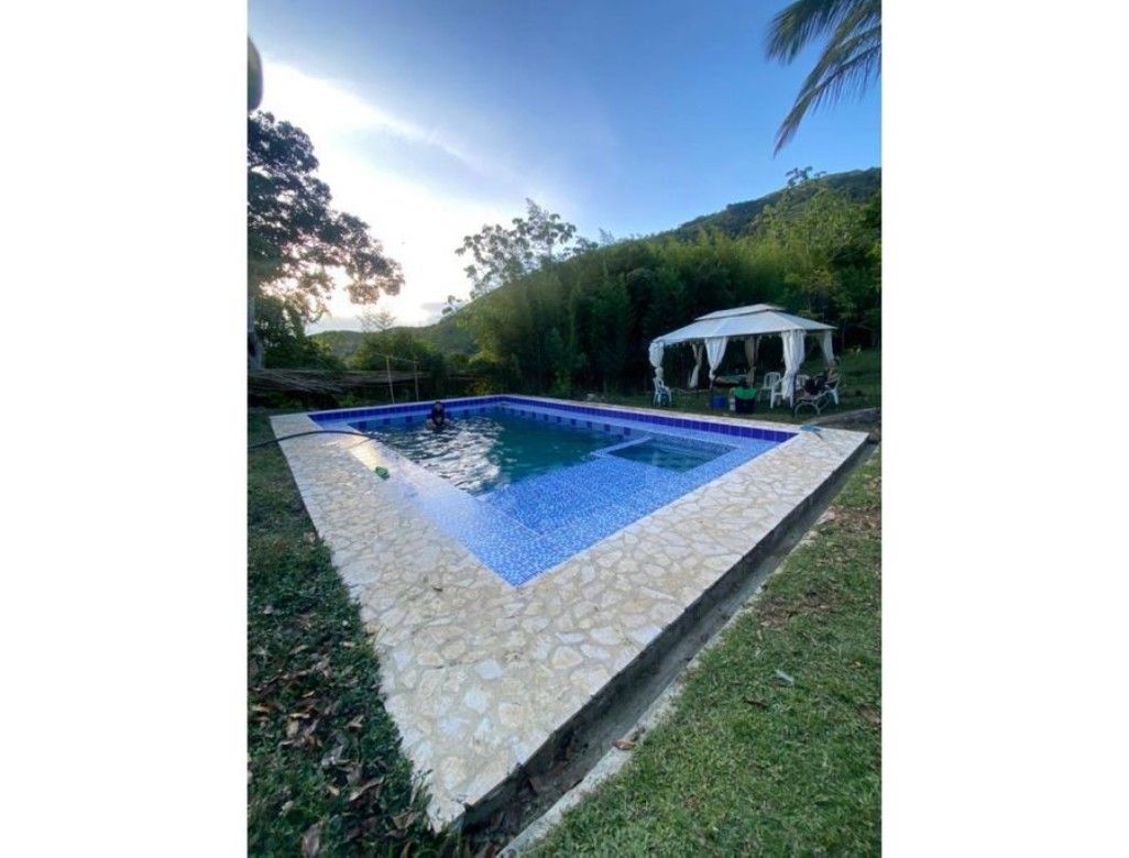 Finca en venta Antioquia Santo Domingo Santo Domingo 350 m2 Habitaciones 3 Baños 2 Garajes 4 Precio $550000000