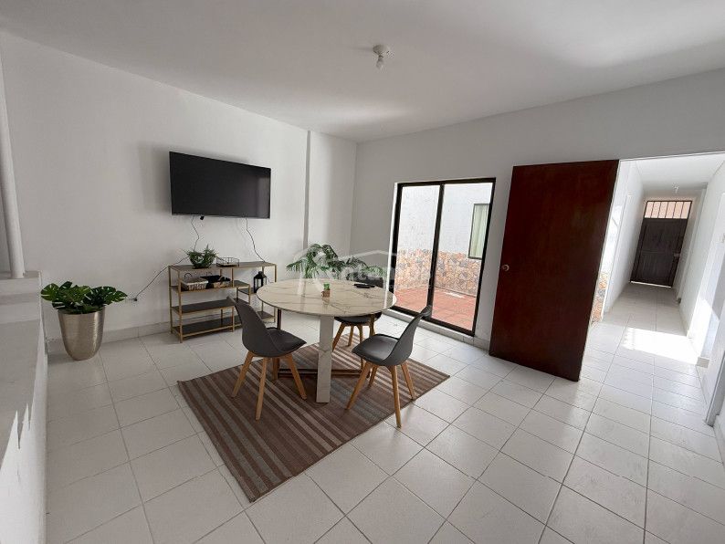Casa en arriendo Antioquia Medellín Manila 870 m2 Habitaciones 2 Baños 4 Garajes 0 Precio $26000000