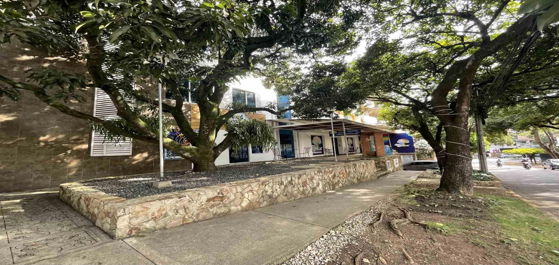 Casa en venta Valle Del Cauca Cali San Fernando Viejo 1344 m2 Habitaciones 10 Baños 10 Garajes 2 Precio $4200000000