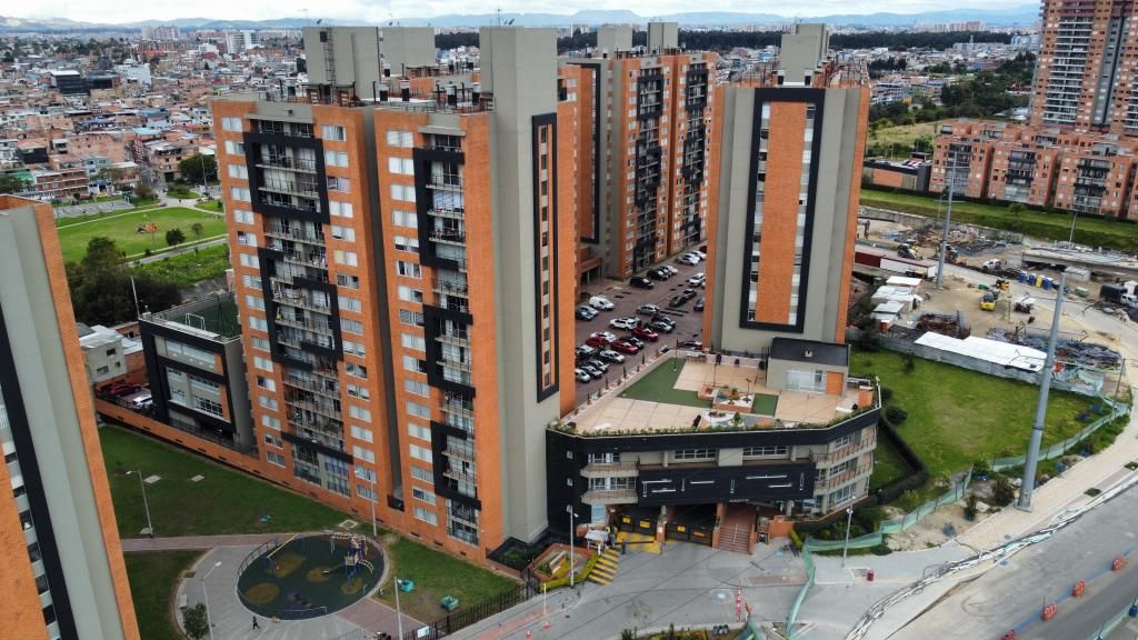 Apartamento en venta Cundinamarca Bogotá La Igualdad 70 m2 Habitaciones 3 Baños 2 Garajes 1 Precio $387000000