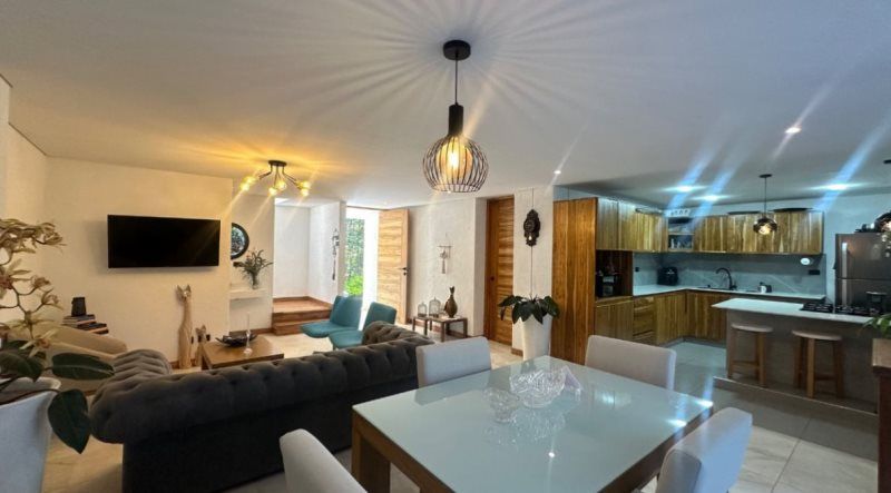 Casa en venta Antioquia El Retiro El Retiro 228 m2 Habitaciones 5 Baños 5 Garajes 0 Precio $1180000000