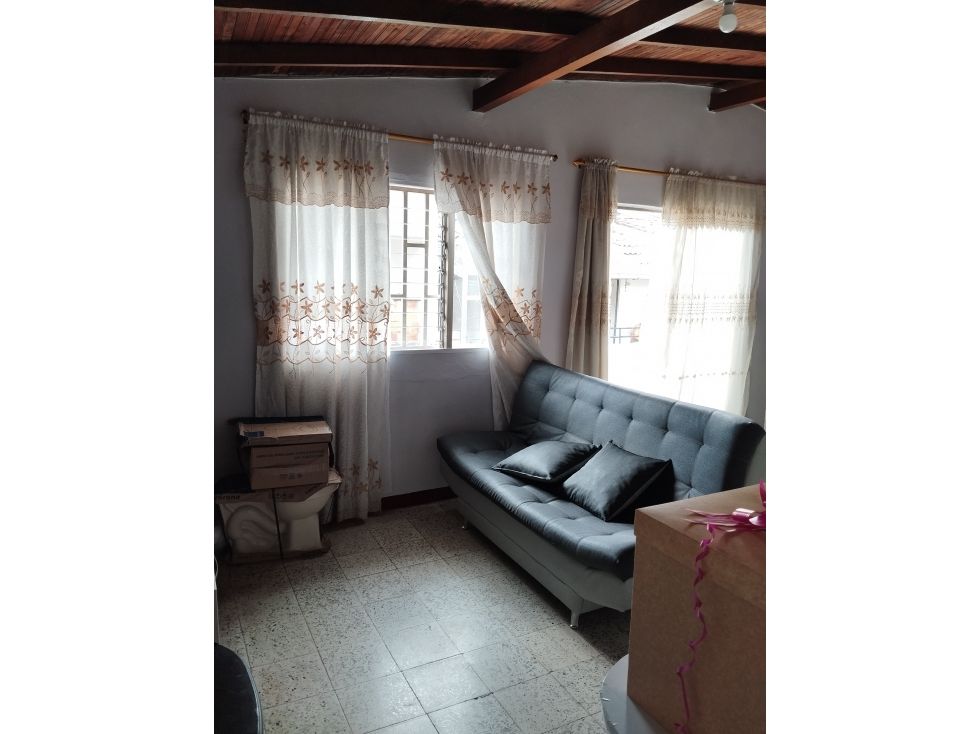 Apartamento en venta Antioquia Itagüí Itagüí 70 m2 Habitaciones 2 Baños 1 Garajes 0 Precio $220000000