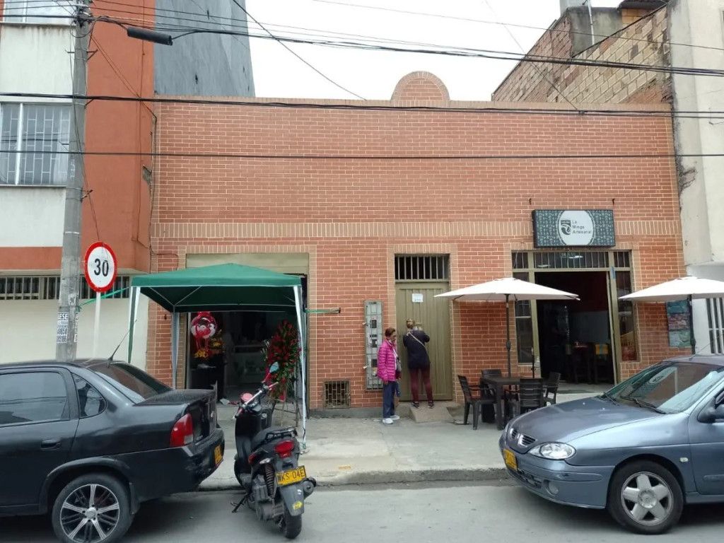 Bodega en arriendo Cundinamarca Bogotá Restrepo 120 m2 Habitaciones 0 Baños 2 Garajes 0 Precio $3200000