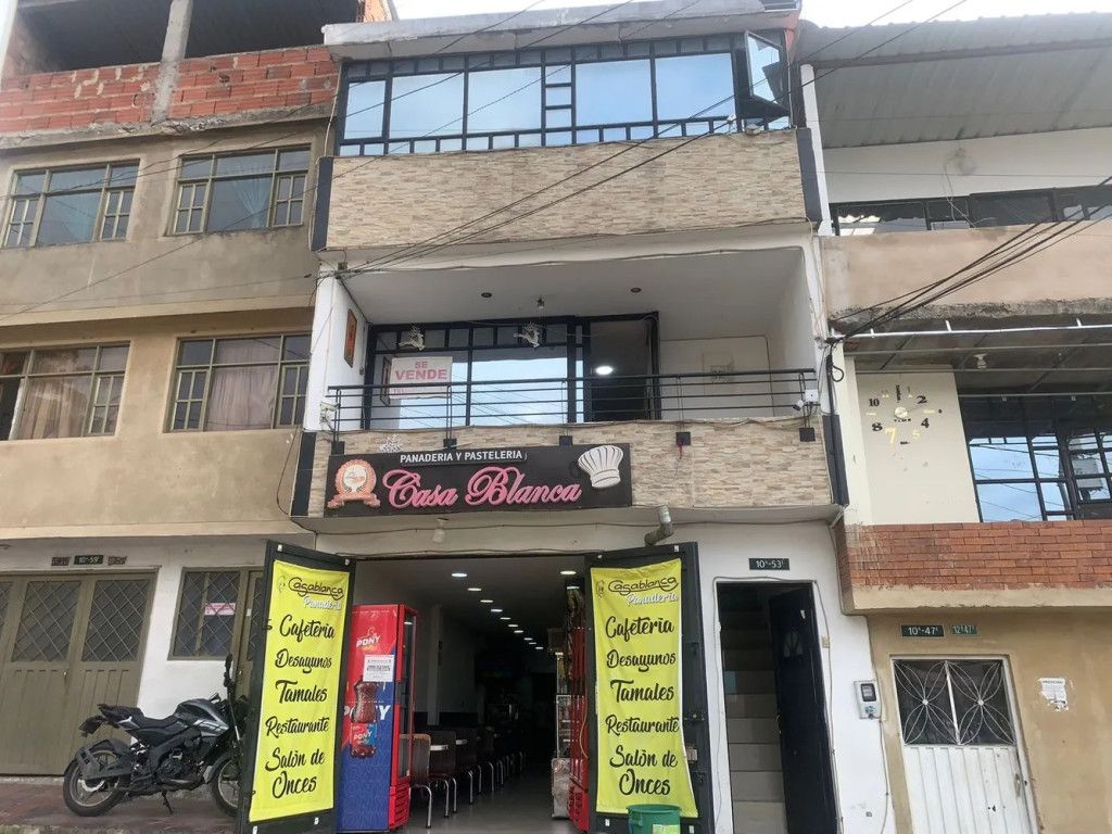 Casa en venta Cundinamarca Bogotá Macarena Los Alpes 330 m2 Habitaciones 3 Baños 3 Garajes 0 Precio $440000000