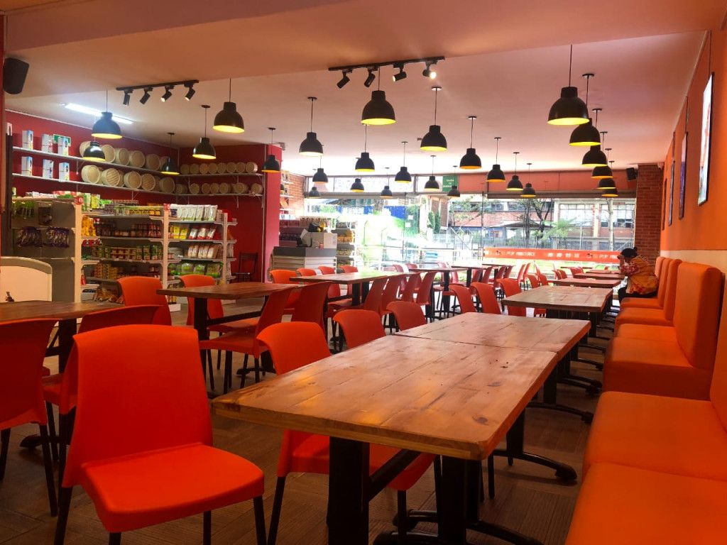 Local en venta Cundinamarca Bogotá Pardo Rubio 184 m2 Habitaciones 0 Baños 2 Garajes 1 Precio $1300000000